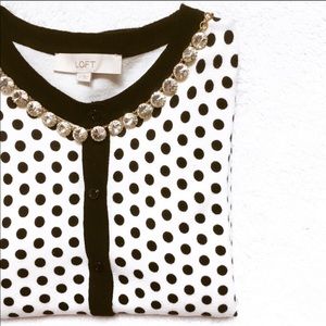 CUTE Loft polka dot cardigan! 🖤🖤